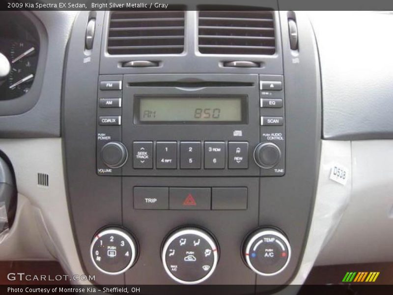 Bright Silver Metallic / Gray 2009 Kia Spectra EX Sedan