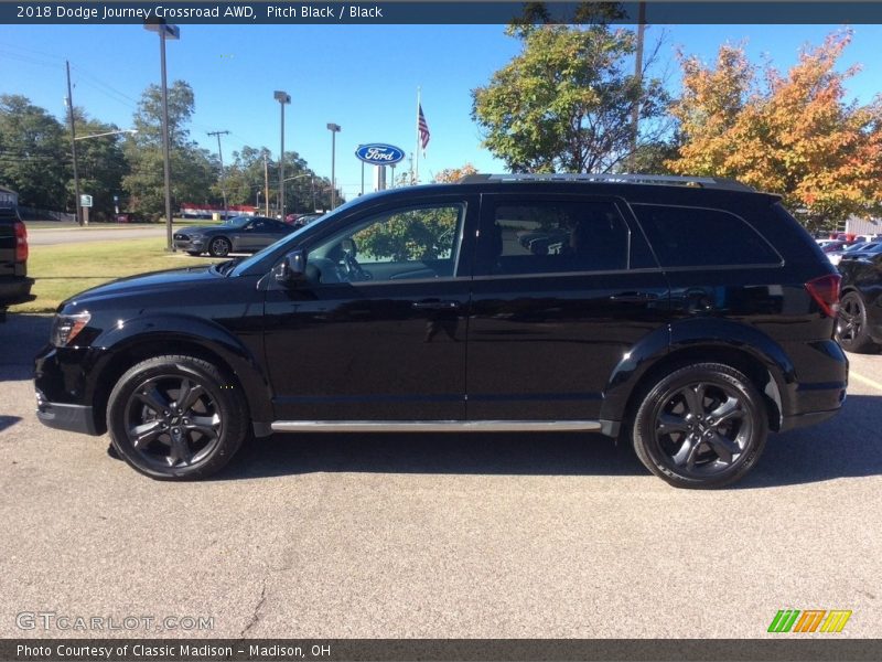 Pitch Black / Black 2018 Dodge Journey Crossroad AWD