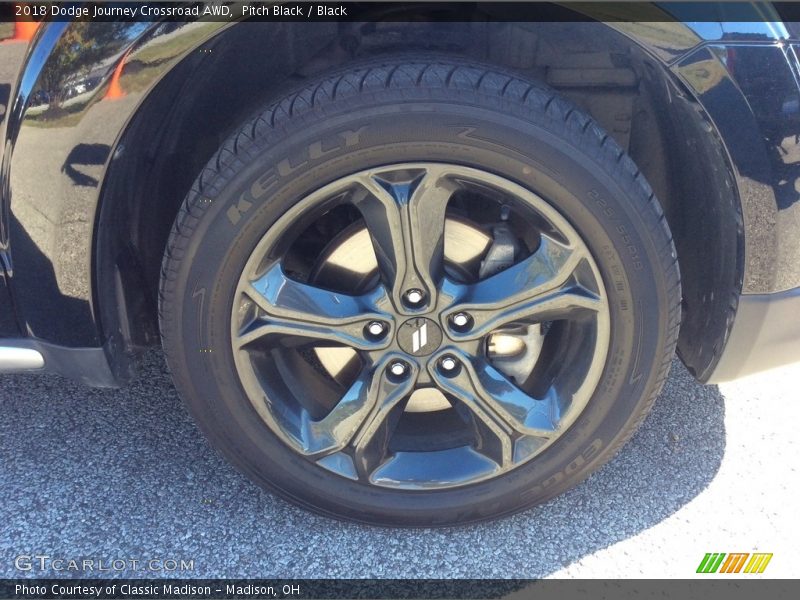 Pitch Black / Black 2018 Dodge Journey Crossroad AWD