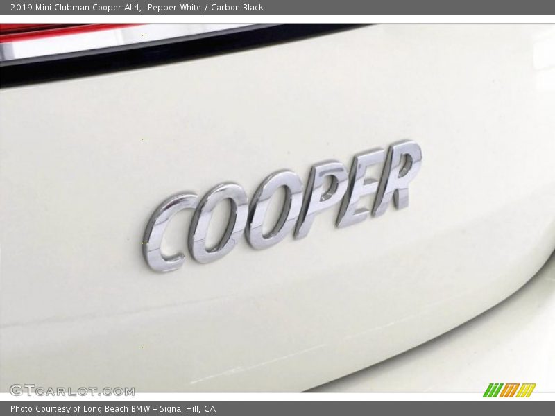 Pepper White / Carbon Black 2019 Mini Clubman Cooper All4