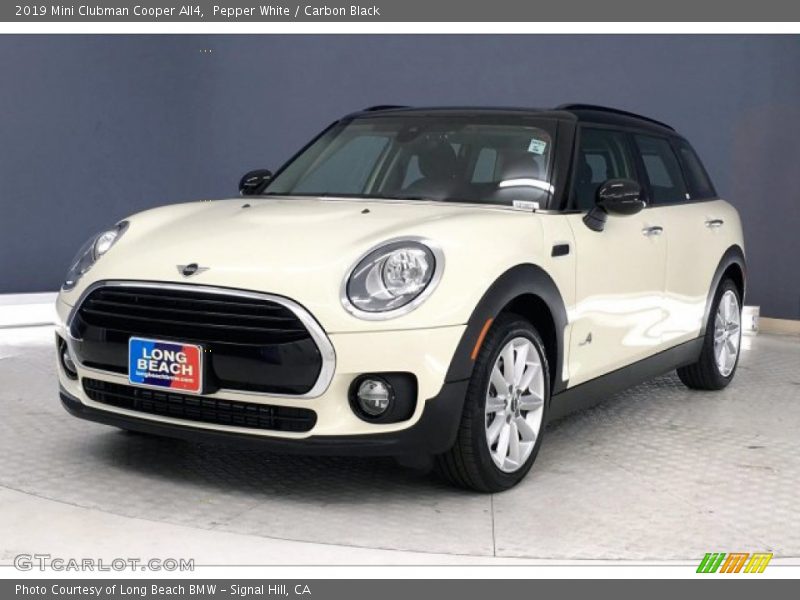 Front 3/4 View of 2019 Clubman Cooper All4