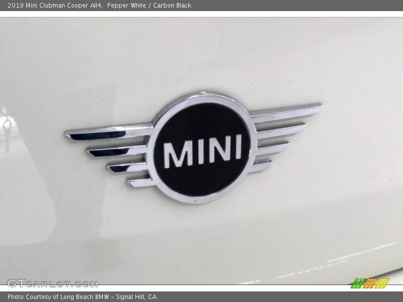 Pepper White / Carbon Black 2019 Mini Clubman Cooper All4