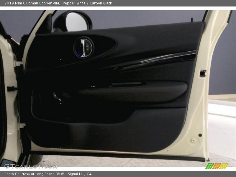 Pepper White / Carbon Black 2019 Mini Clubman Cooper All4