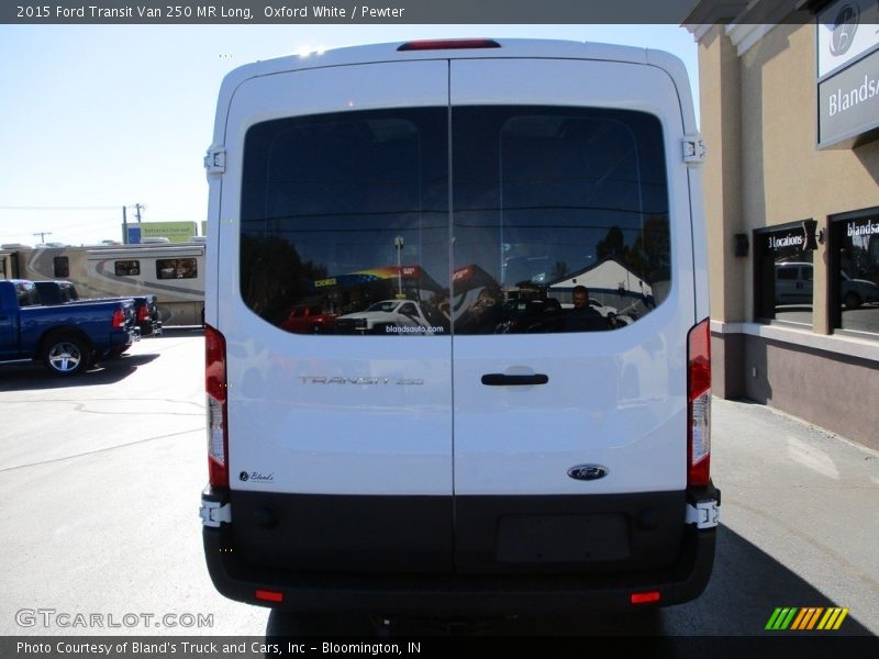 Oxford White / Pewter 2015 Ford Transit Van 250 MR Long