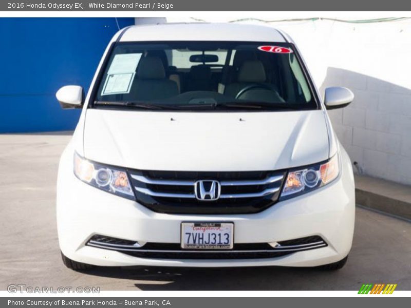 White Diamond Pearl / Beige 2016 Honda Odyssey EX