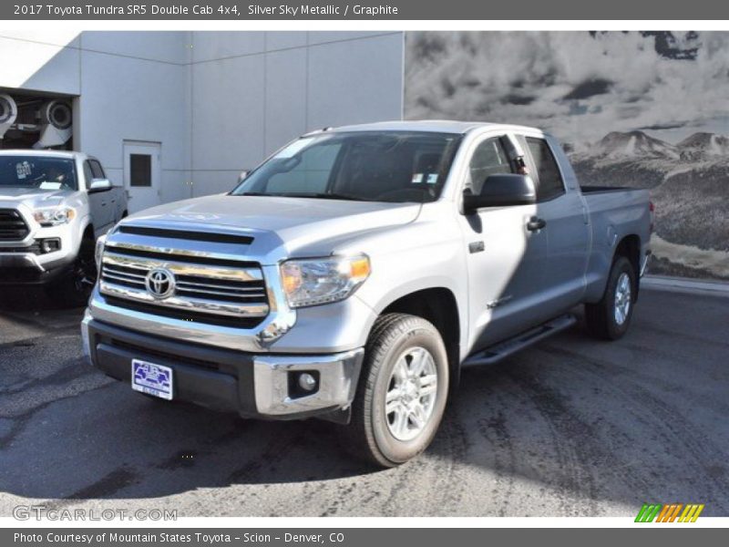 Silver Sky Metallic / Graphite 2017 Toyota Tundra SR5 Double Cab 4x4