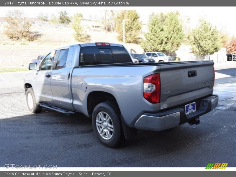 Silver Sky Metallic / Graphite 2017 Toyota Tundra SR5 Double Cab 4x4