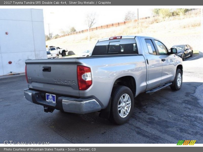 Silver Sky Metallic / Graphite 2017 Toyota Tundra SR5 Double Cab 4x4