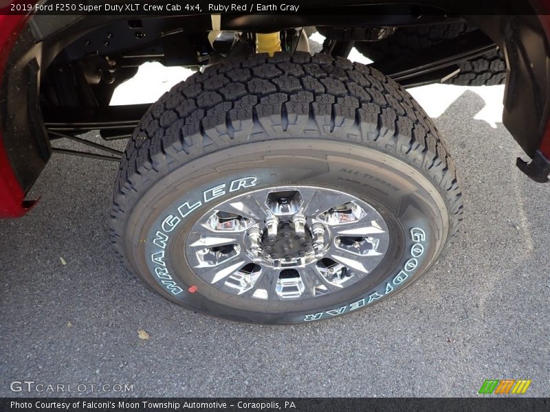  2019 F250 Super Duty XLT Crew Cab 4x4 Wheel