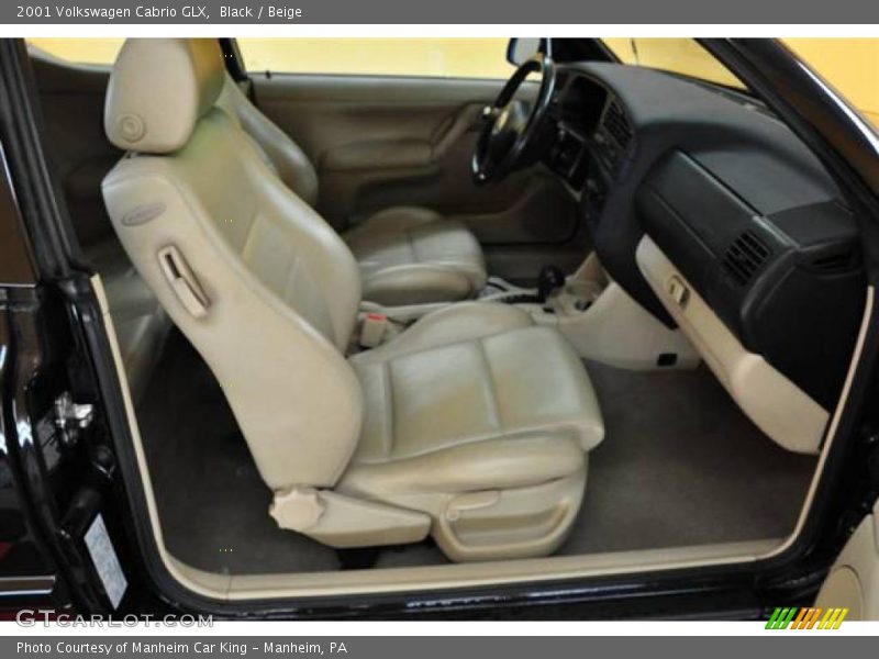 Black / Beige 2001 Volkswagen Cabrio GLX