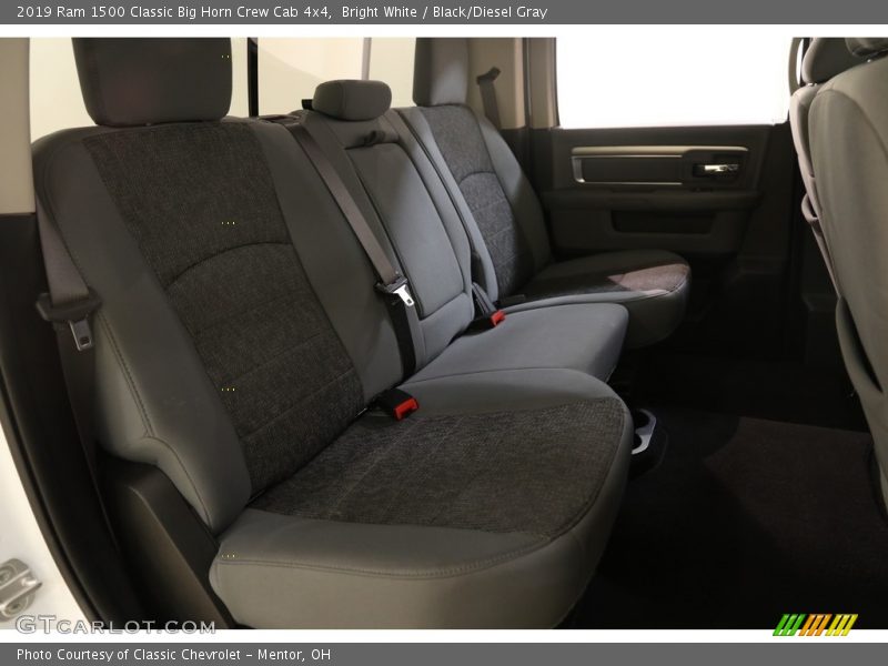 Bright White / Black/Diesel Gray 2019 Ram 1500 Classic Big Horn Crew Cab 4x4