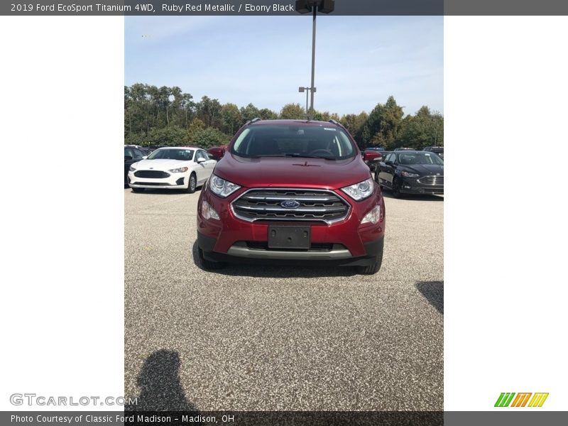 Ruby Red Metallic / Ebony Black 2019 Ford EcoSport Titanium 4WD