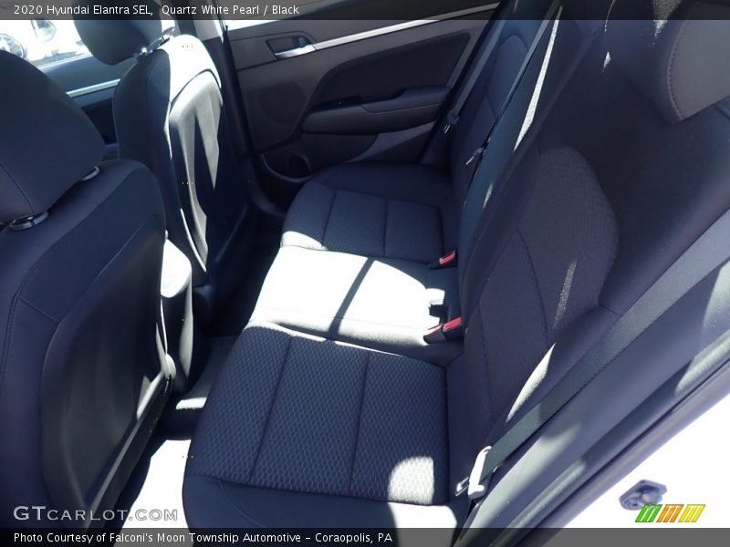 Quartz White Pearl / Black 2020 Hyundai Elantra SEL