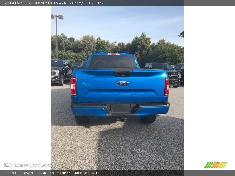Velocity Blue / Black 2019 Ford F150 STX SuperCab 4x4