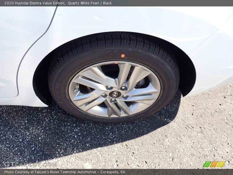 Quartz White Pearl / Black 2020 Hyundai Elantra Value Edition