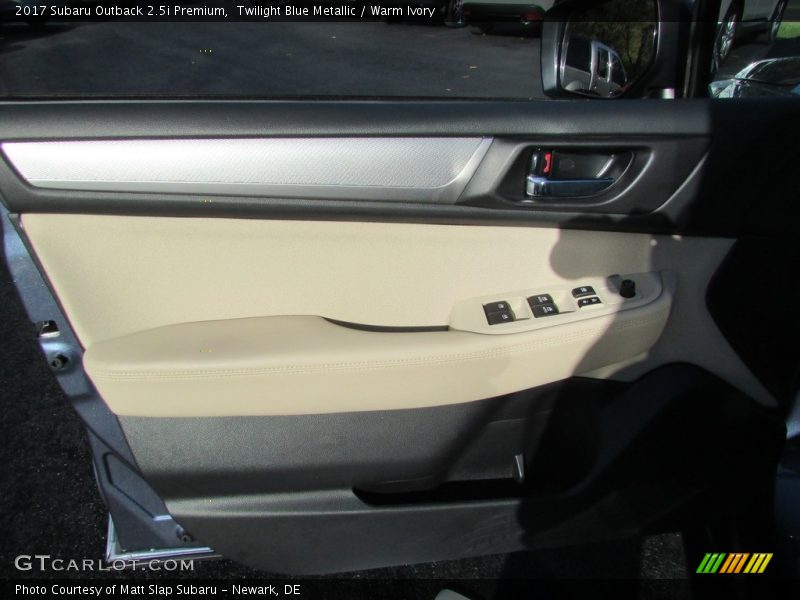 Twilight Blue Metallic / Warm Ivory 2017 Subaru Outback 2.5i Premium