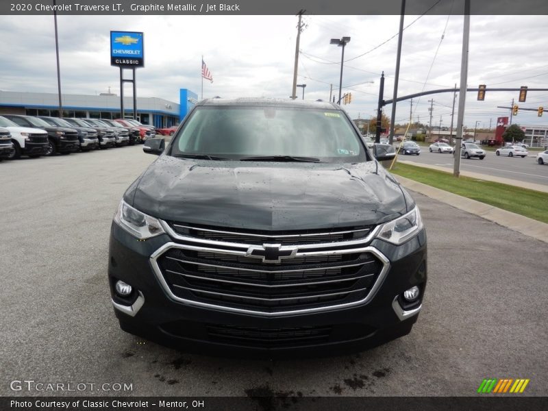 Graphite Metallic / Jet Black 2020 Chevrolet Traverse LT