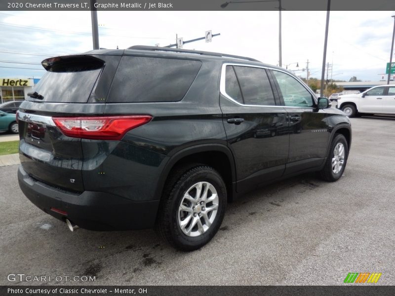Graphite Metallic / Jet Black 2020 Chevrolet Traverse LT