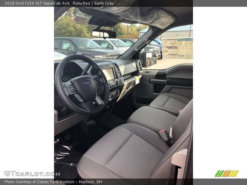 Ruby Red / Earth Gray 2019 Ford F150 XLT SuperCab 4x4