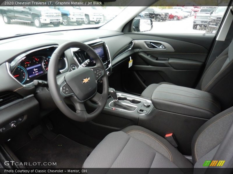 Graphite Metallic / Jet Black 2020 Chevrolet Traverse LT