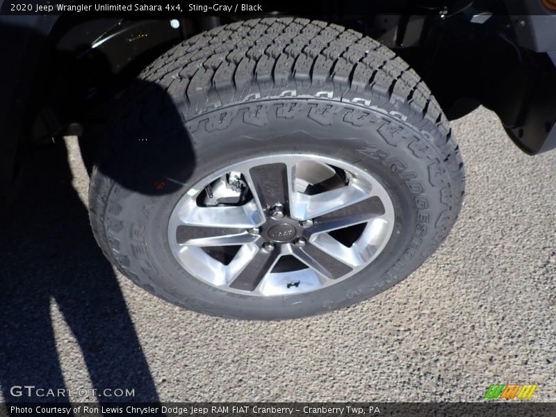 Sting-Gray / Black 2020 Jeep Wrangler Unlimited Sahara 4x4