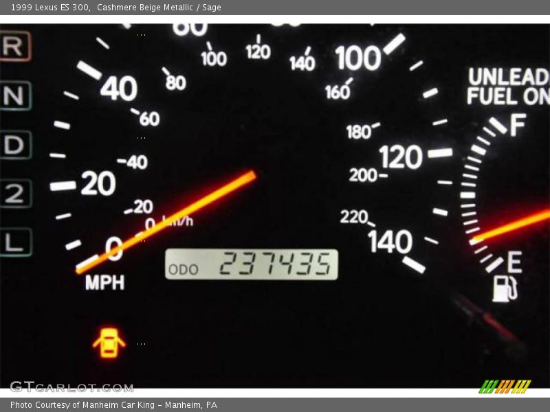 Cashmere Beige Metallic / Sage 1999 Lexus ES 300