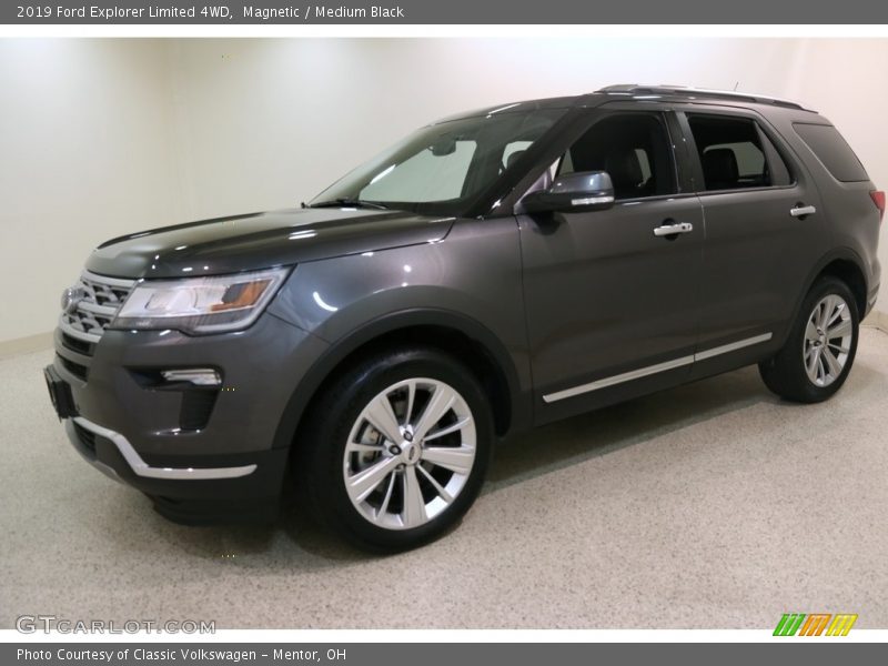 Magnetic / Medium Black 2019 Ford Explorer Limited 4WD