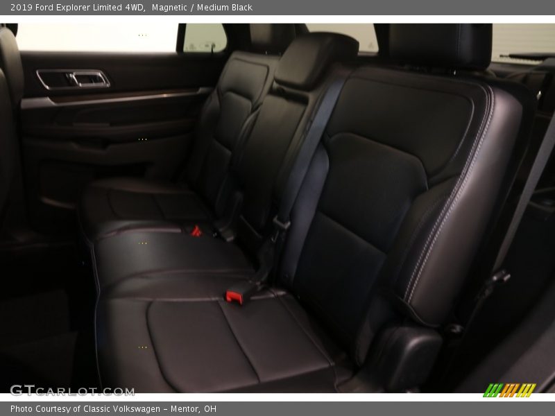 Magnetic / Medium Black 2019 Ford Explorer Limited 4WD