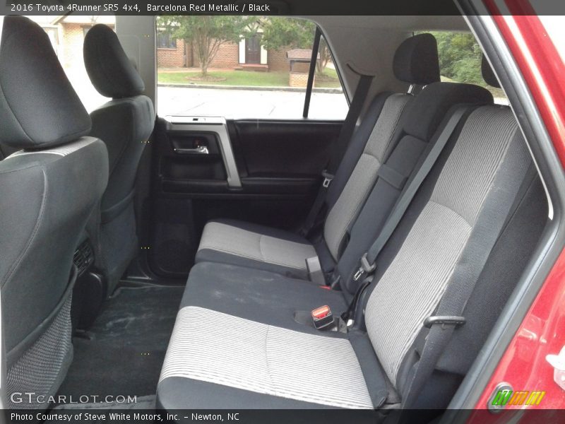 Barcelona Red Metallic / Black 2016 Toyota 4Runner SR5 4x4