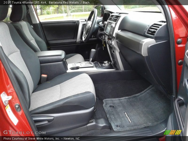Barcelona Red Metallic / Black 2016 Toyota 4Runner SR5 4x4