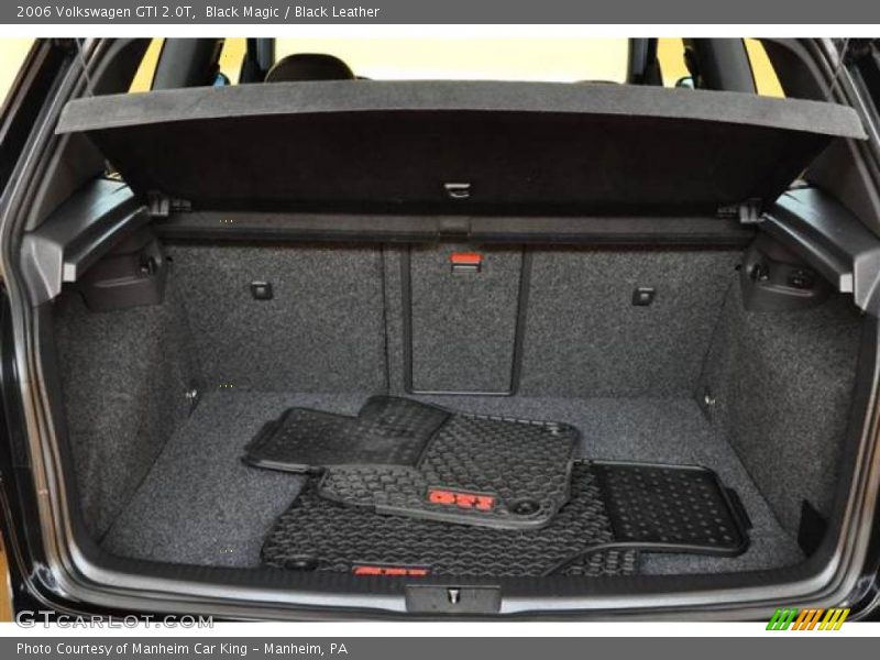 Black Magic / Black Leather 2006 Volkswagen GTI 2.0T