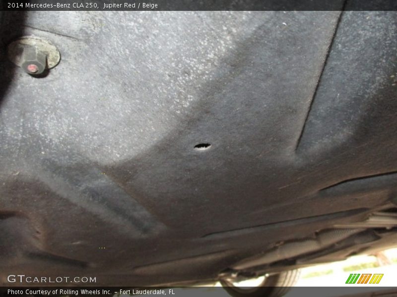 Jupiter Red / Beige 2014 Mercedes-Benz CLA 250