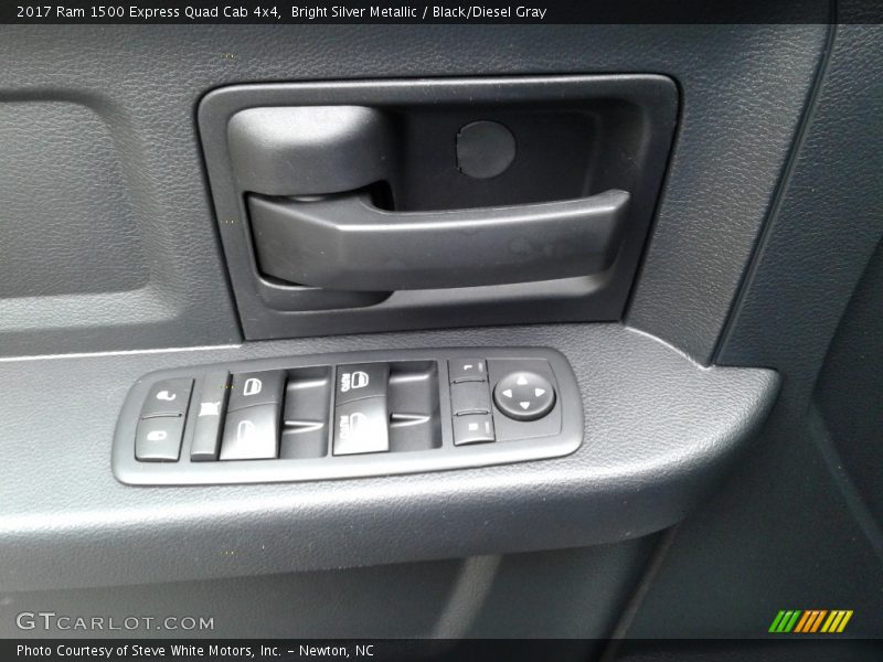 Bright Silver Metallic / Black/Diesel Gray 2017 Ram 1500 Express Quad Cab 4x4