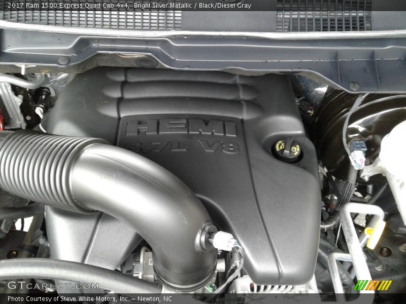 Bright Silver Metallic / Black/Diesel Gray 2017 Ram 1500 Express Quad Cab 4x4
