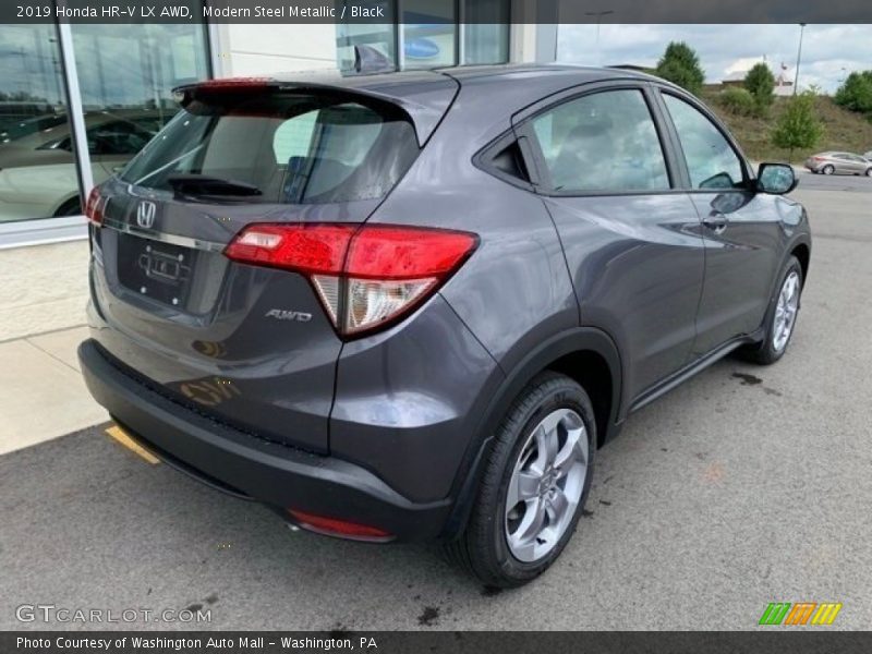 Modern Steel Metallic / Black 2019 Honda HR-V LX AWD