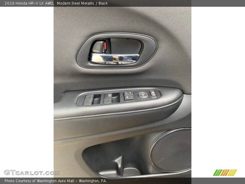Modern Steel Metallic / Black 2019 Honda HR-V LX AWD
