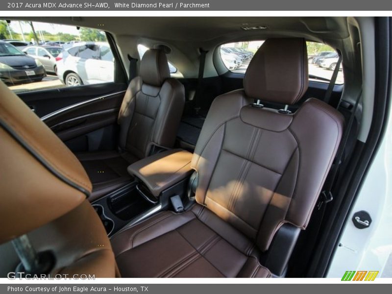 White Diamond Pearl / Parchment 2017 Acura MDX Advance SH-AWD