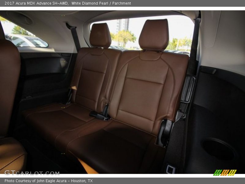 White Diamond Pearl / Parchment 2017 Acura MDX Advance SH-AWD