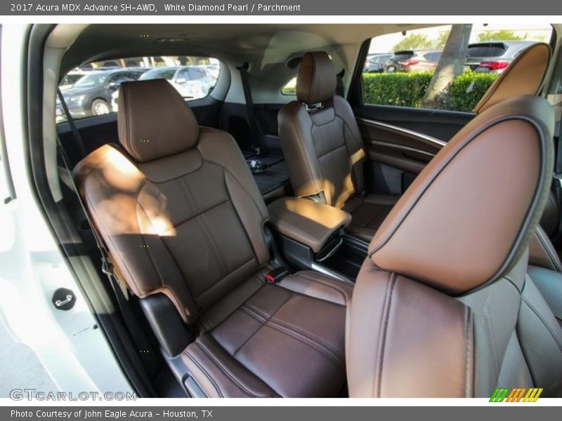 White Diamond Pearl / Parchment 2017 Acura MDX Advance SH-AWD