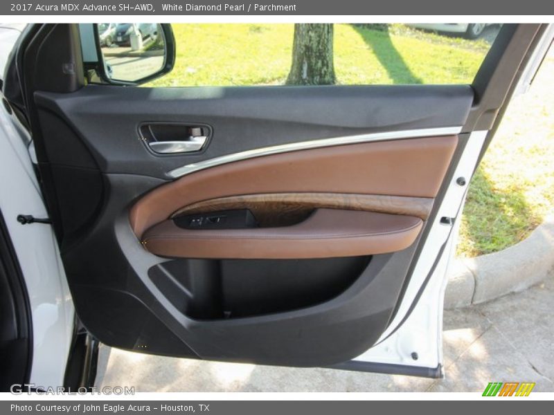 White Diamond Pearl / Parchment 2017 Acura MDX Advance SH-AWD