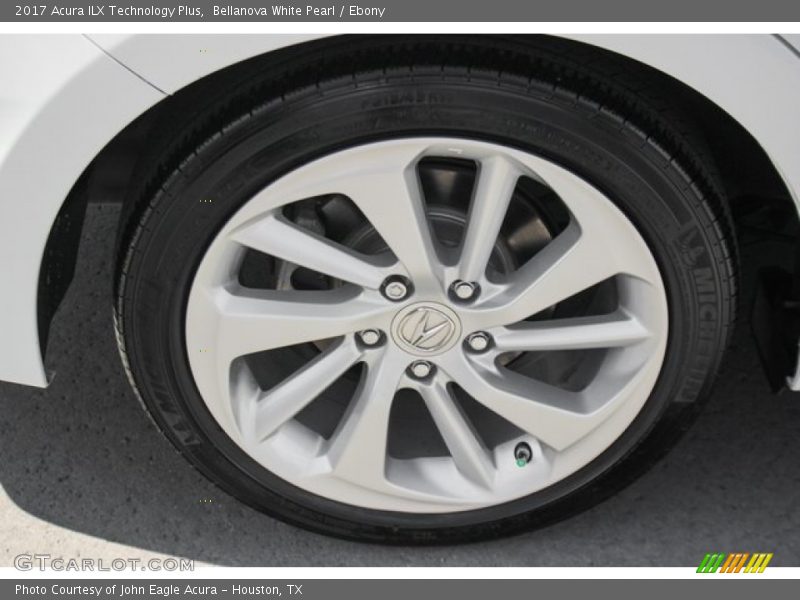 Bellanova White Pearl / Ebony 2017 Acura ILX Technology Plus