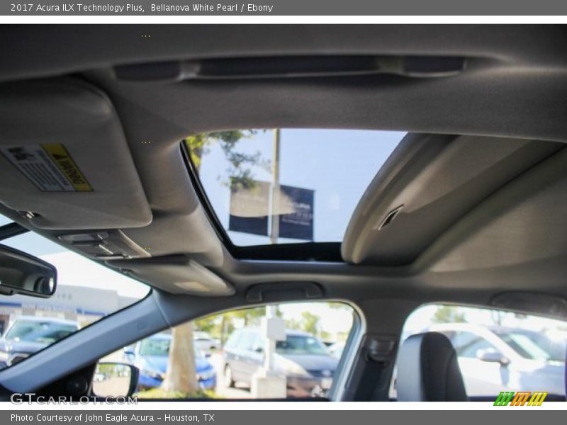 Bellanova White Pearl / Ebony 2017 Acura ILX Technology Plus