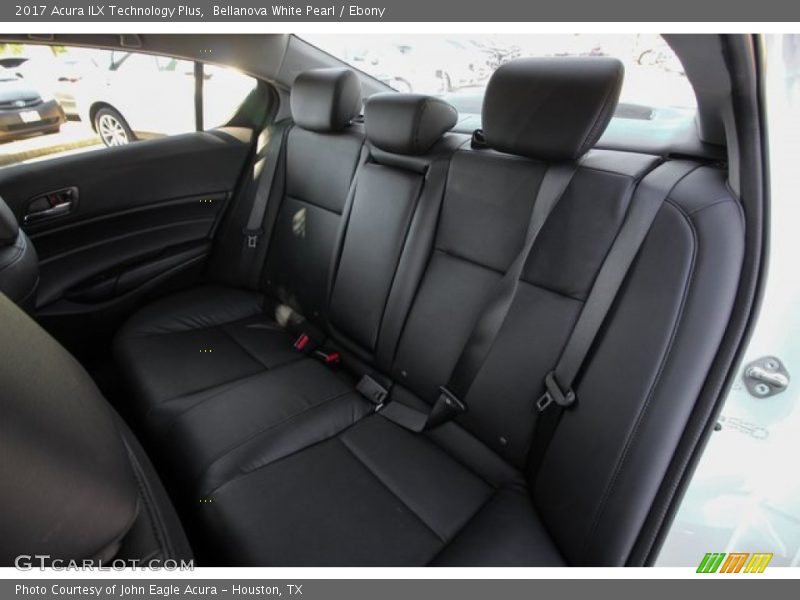 Bellanova White Pearl / Ebony 2017 Acura ILX Technology Plus