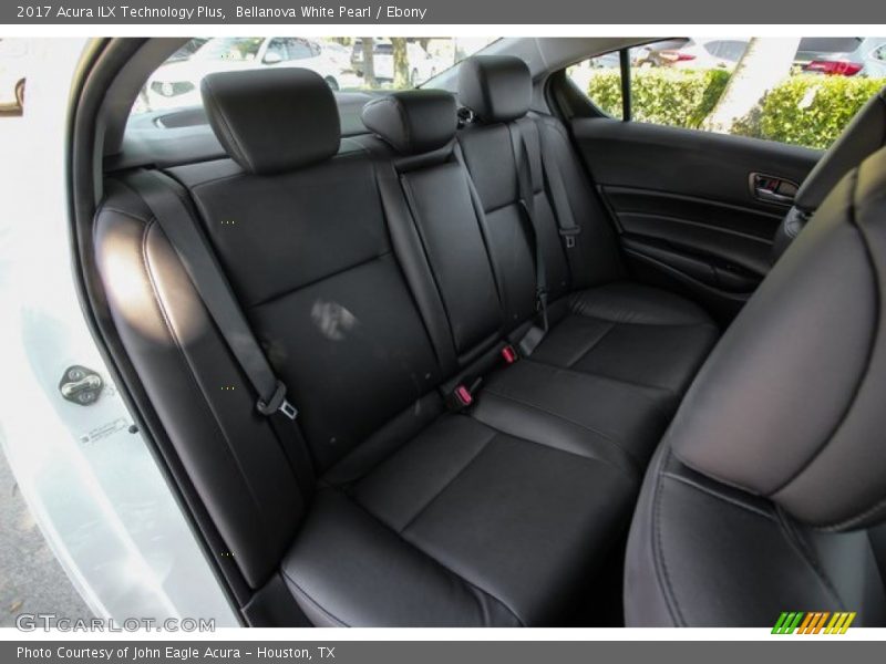 Bellanova White Pearl / Ebony 2017 Acura ILX Technology Plus