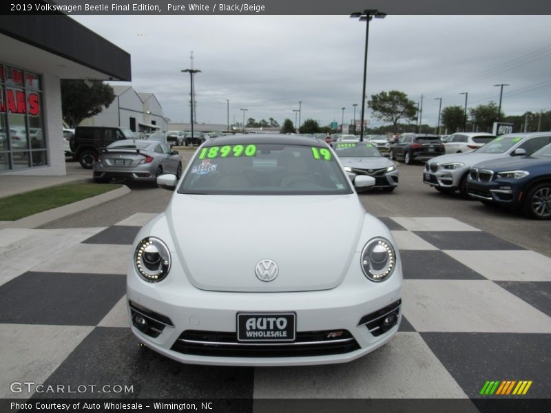 Pure White / Black/Beige 2019 Volkswagen Beetle Final Edition