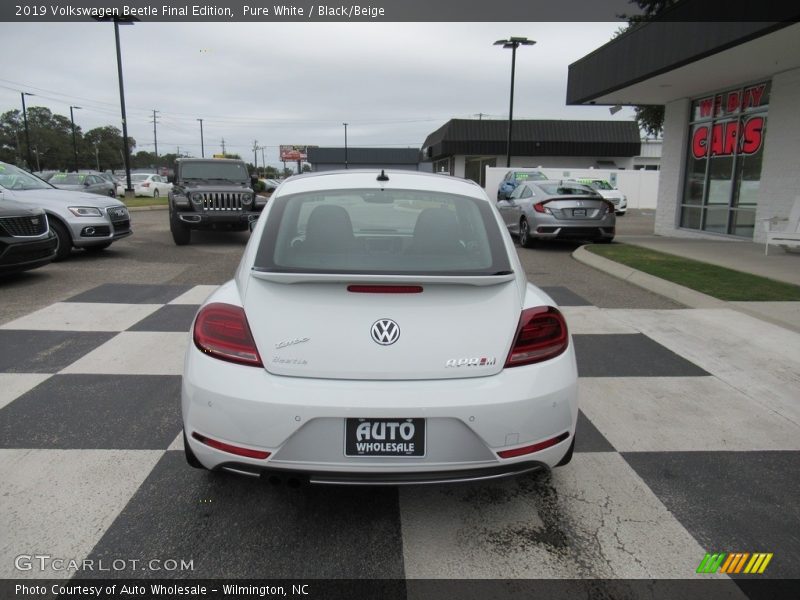 Pure White / Black/Beige 2019 Volkswagen Beetle Final Edition