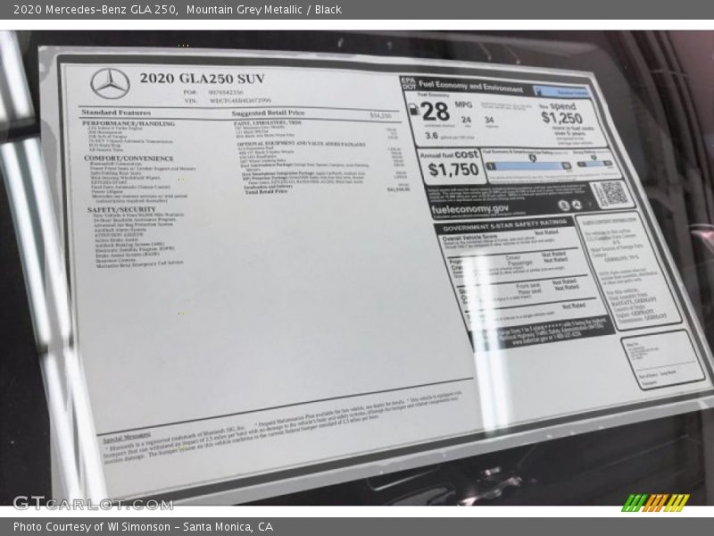Mountain Grey Metallic / Black 2020 Mercedes-Benz GLA 250