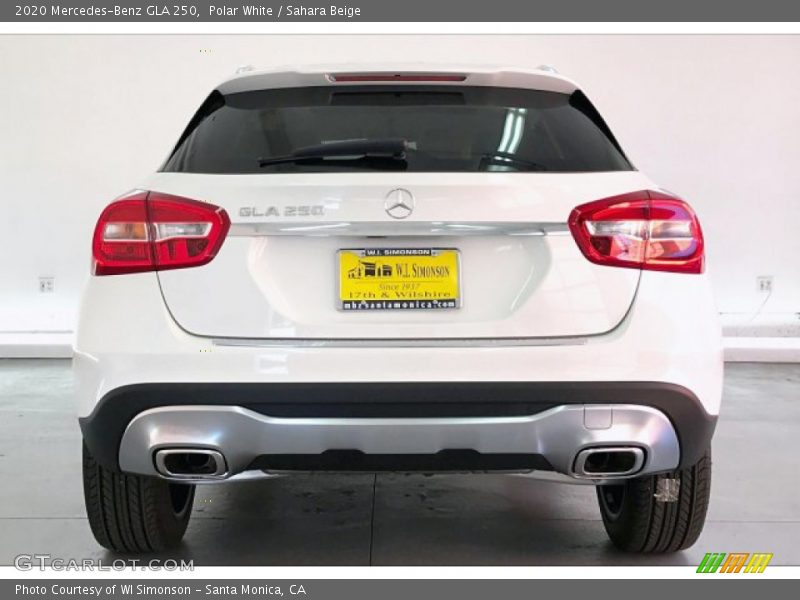 Polar White / Sahara Beige 2020 Mercedes-Benz GLA 250