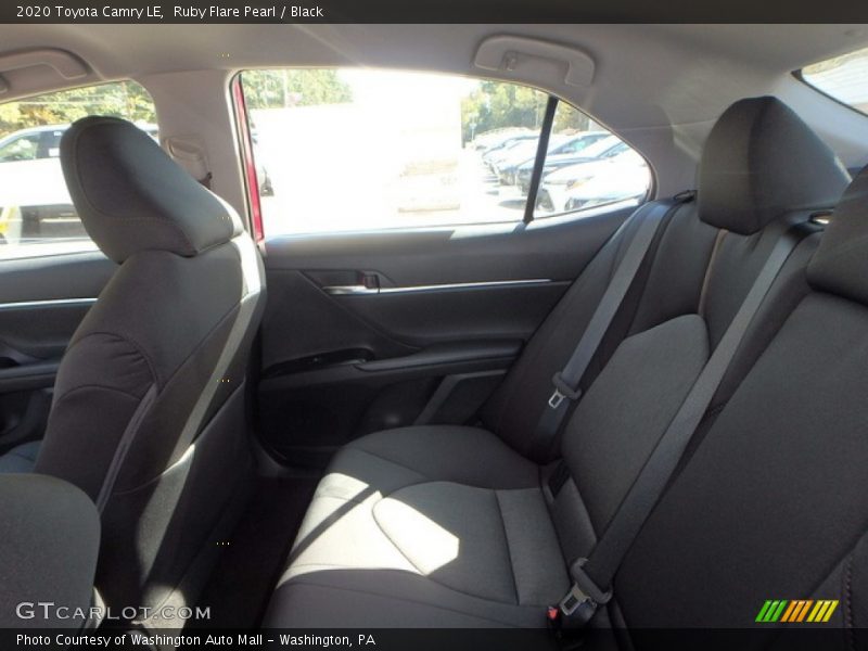 Ruby Flare Pearl / Black 2020 Toyota Camry LE