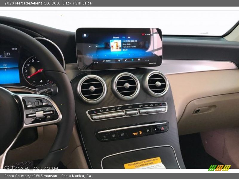 Black / Silk Beige 2020 Mercedes-Benz GLC 300